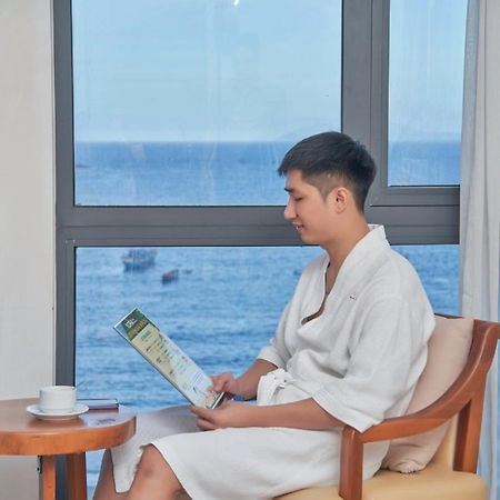 Royal Beach Hotel By Thg Đà Nẵng Kültér fotó