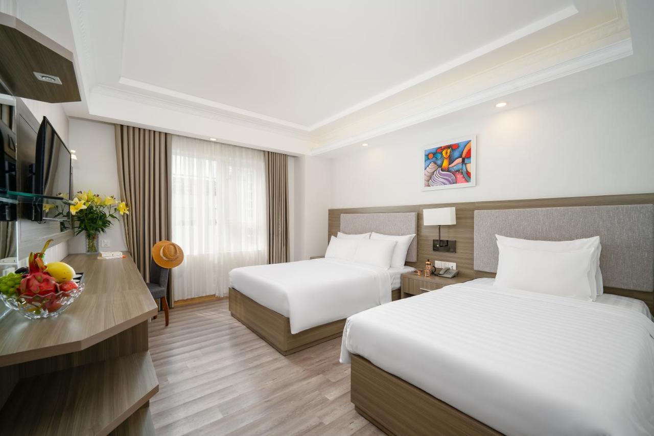 Royal Beach Hotel By Thg Đà Nẵng Kültér fotó